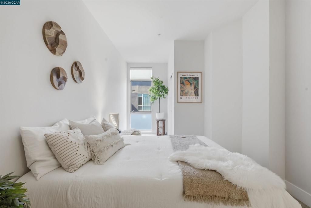 Image 21 of property listing at 901 Jefferson St 513, Oakland, CA 94607