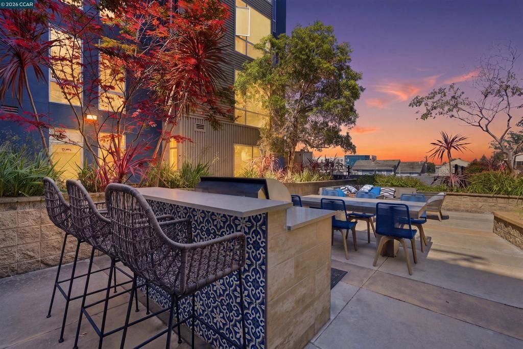 Image 26 of property listing at 901 Jefferson St 513, Oakland, CA 94607