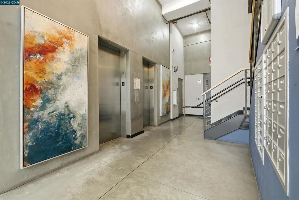 Image 30 of property listing at 901 Jefferson St 513, Oakland, CA 94607
