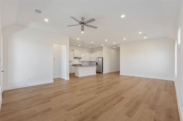 1537 Apache Heights Drive, Dayton, TX 77535