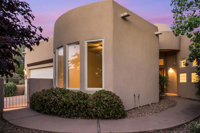 13212 Moondance Place NE, Albuquerque, NM 87111