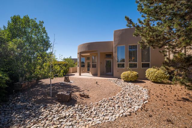 13212 Moondance Place NE, Albuquerque, NM 87111