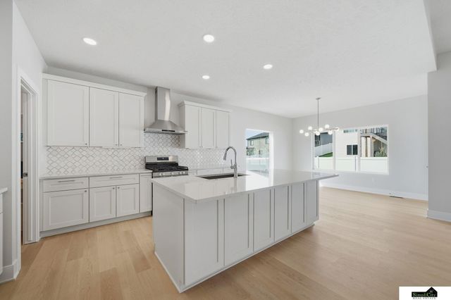 9515 Breashears Street, Lincoln, NE 68516