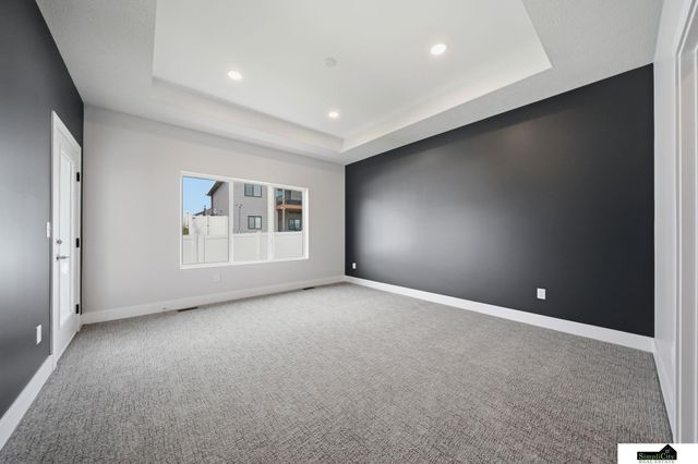 9515 Breashears Street, Lincoln, NE 68516