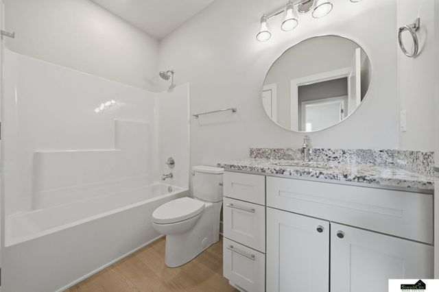 9515 Breashears Street, Lincoln, NE 68516