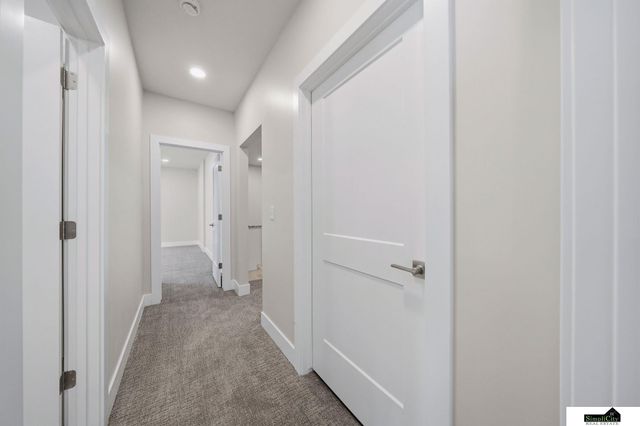 9515 Breashears Street, Lincoln, NE 68516