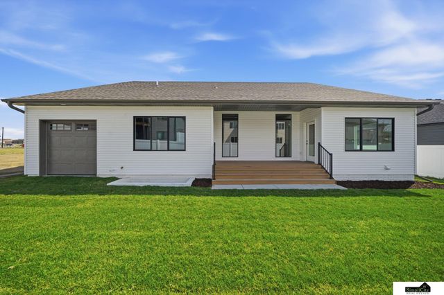 9515 Breashears Street, Lincoln, NE 68516