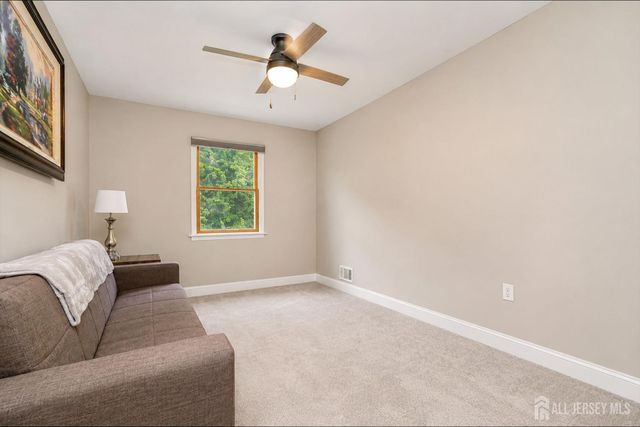 36 Bramble Lane, Old Bridge, NJ 07747