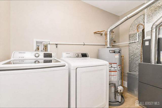 36 Bramble Lane, Old Bridge, NJ 07747
