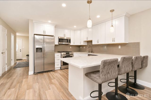 36 Bramble Lane, Old Bridge, NJ 07747