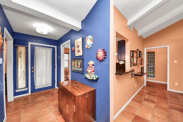 2210 Linea Del Pino Street, Houston, TX 77077