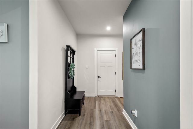 353 Crossing Drive, North Strabane, PA 15330