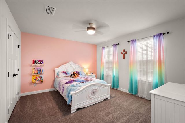 353 Crossing Drive, North Strabane, PA 15330