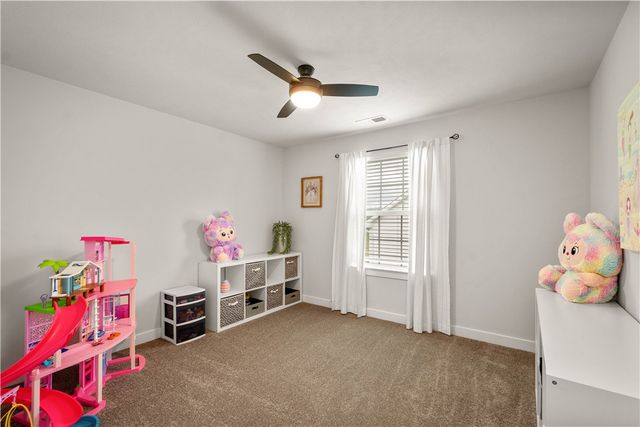 353 Crossing Drive, North Strabane, PA 15330