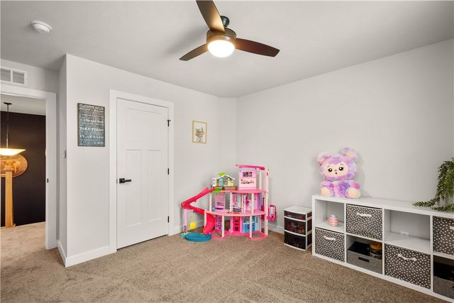 353 Crossing Drive, North Strabane, PA 15330