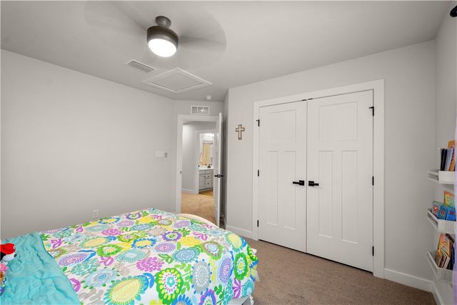 353 Crossing Drive, North Strabane, PA 15330