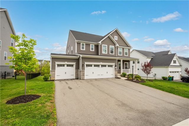 353 Crossing Drive, North Strabane, PA 15330