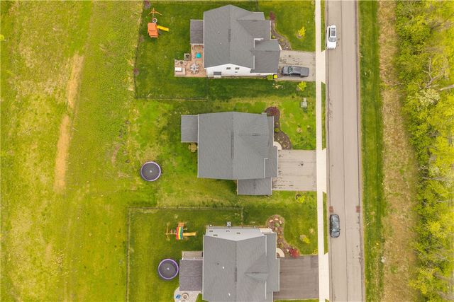 353 Crossing Drive, North Strabane, PA 15330