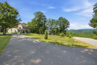 15 Silver Dawn Road, Campton, NH 03223
