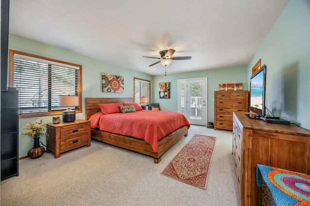 1768 Crestview Drive, Ashland, OR 97520