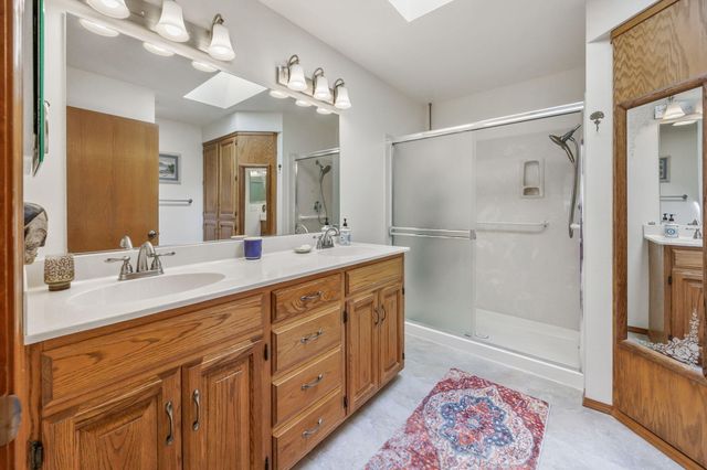 1768 Crestview Drive, Ashland, OR 97520