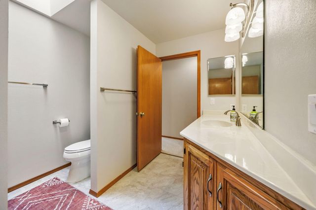 1768 Crestview Drive, Ashland, OR 97520