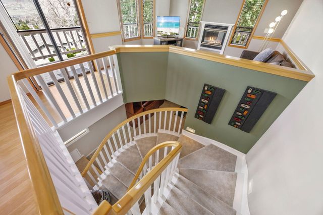 1768 Crestview Drive, Ashland, OR 97520