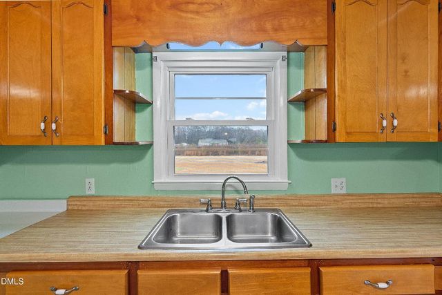 10263 U.S. 701 Highway S, Newton Grove, NC 28366