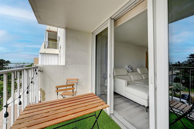 111 Briny Ave 410, Pompano Beach, FL 33062