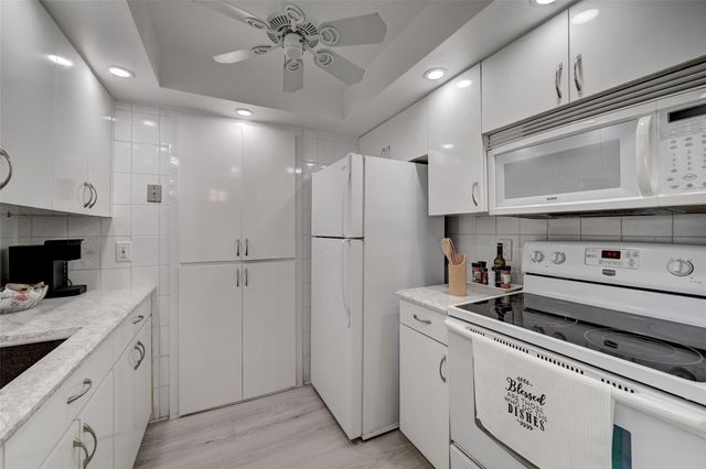 111 Briny Ave 410, Pompano Beach, FL 33062