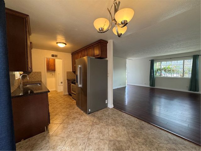 312 Silton, San Dimas, CA 91773