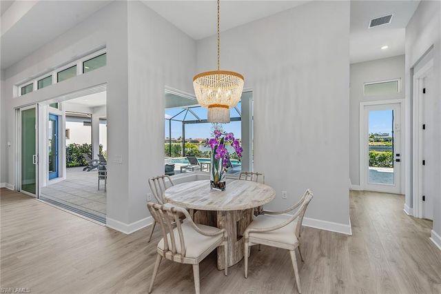 15378 Turin DR, Naples, FL 34114