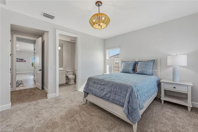 15378 Turin DR, Naples, FL 34114