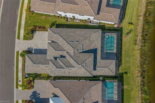 15378 Turin DR, Naples, FL 34114