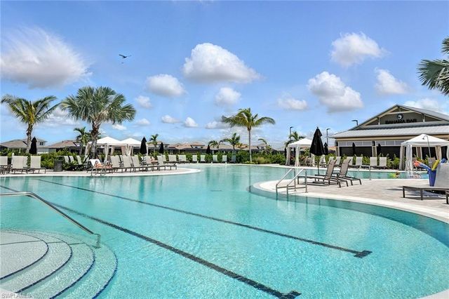 15378 Turin DR, Naples, FL 34114