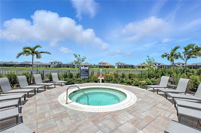 15378 Turin DR, Naples, FL 34114