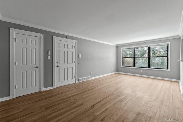 25835 Woodward 103, Royal Oak, MI 48067