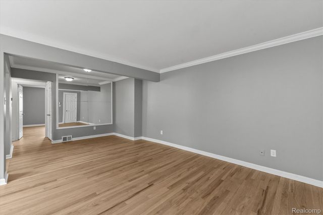 25835 Woodward 103, Royal Oak, MI 48067