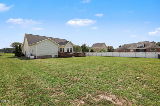 1633 Holloman Drive, Fayetteville, NC 28312