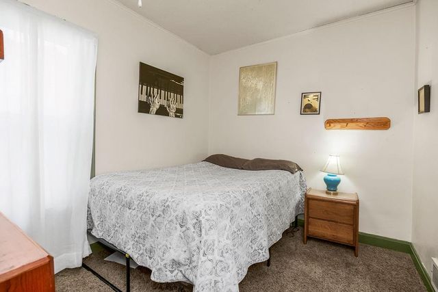 558 S Arlington Avenue, Independence, MO 64053