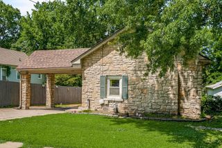 558 S Arlington Avenue, Independence, MO 64053