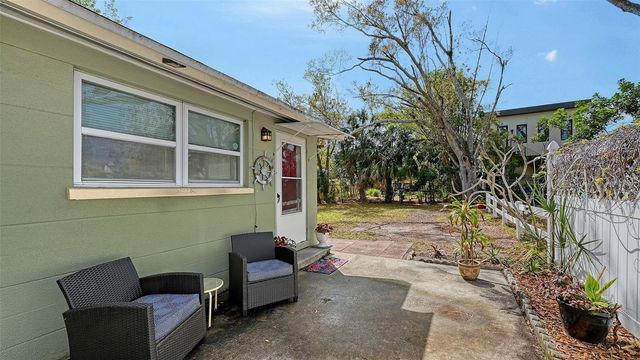 1860 7TH STREET, Sarasota, FL 34236