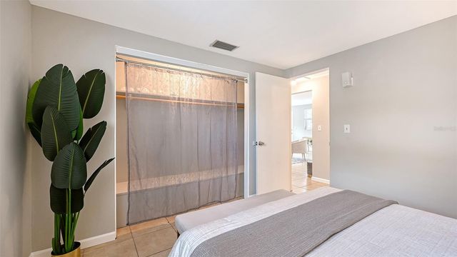 1860 7TH STREET, Sarasota, FL 34236