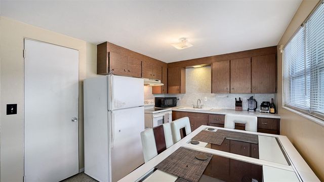 1860 7TH STREET, Sarasota, FL 34236