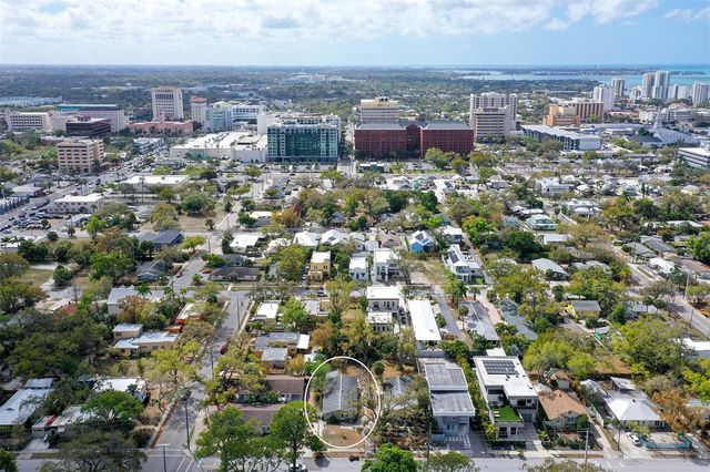 1860 7TH STREET, Sarasota, FL 34236