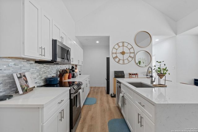 926 Joyce Marlene Dr., Poteet, TX 78065