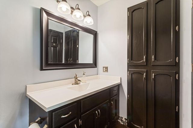 1053 Bridge Street, Shoreview, MN 55126