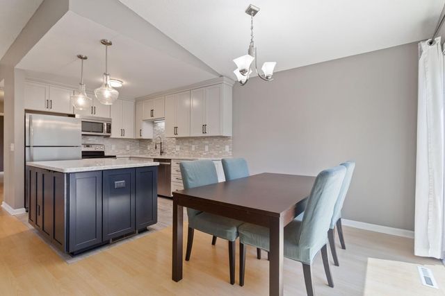 1053 Bridge Street, Shoreview, MN 55126