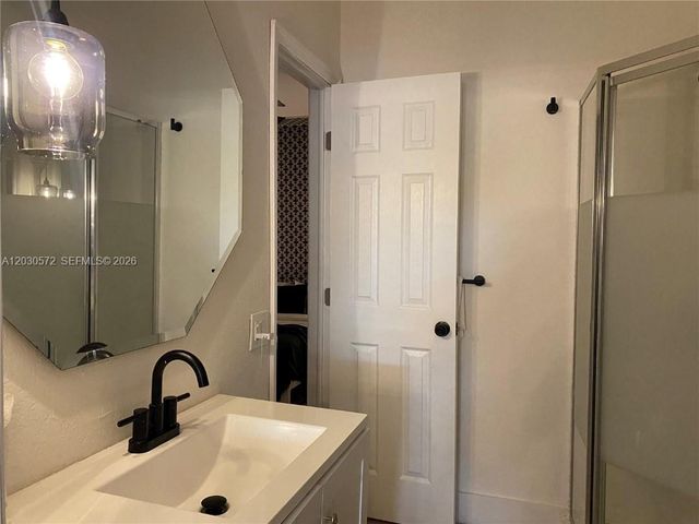657 SE 31st Ave 657, Homestead, FL 33033