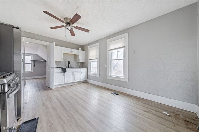 2893 E 64th Street, Cleveland, OH 44127